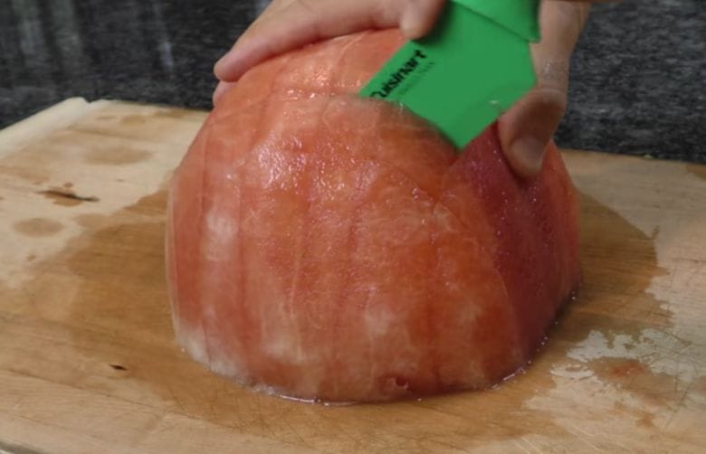 Praktisch und erfrischend: Wassermelone am Stiel!