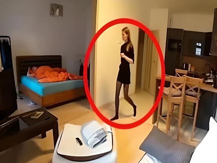 Haushälterin hatte keine Ahnung, dass sie gefilmt wurde - was der Besitzer aufnahm, war seltsam