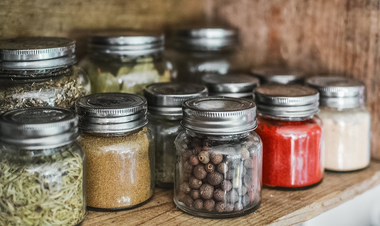 5 Wege schmackhaftes Essen zu kochen - ganz ohne Salz!
