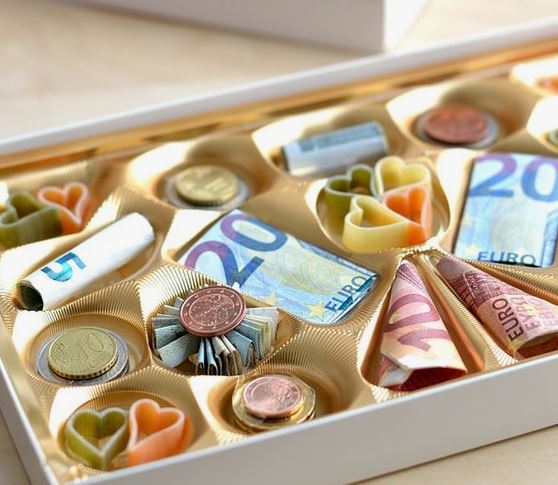 16 verblüffende und geniale Ideen ein Geld Geschenk zu verpacken