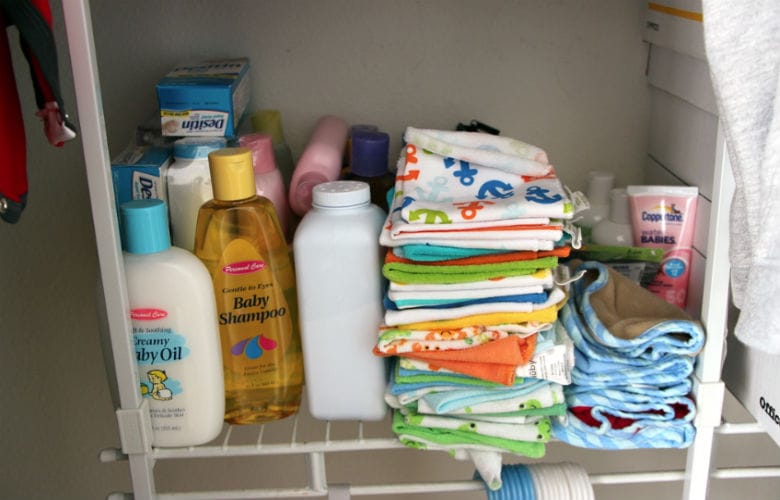 Diese 8 praktische Nutzen von Baby Shampoo werden dich überraschen!