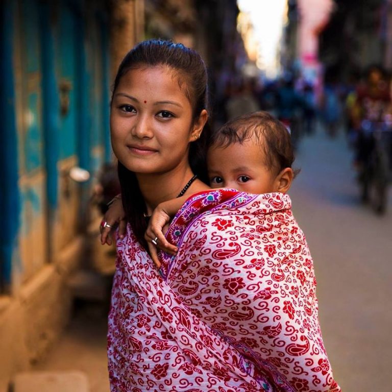 30 beautiful women from around the world