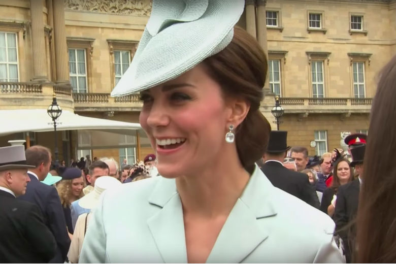 Vergiss den teuren Gesichtsreiniger: Kate Middleton verwendet diese günstige und simple Methode für ihre strahlende Haut