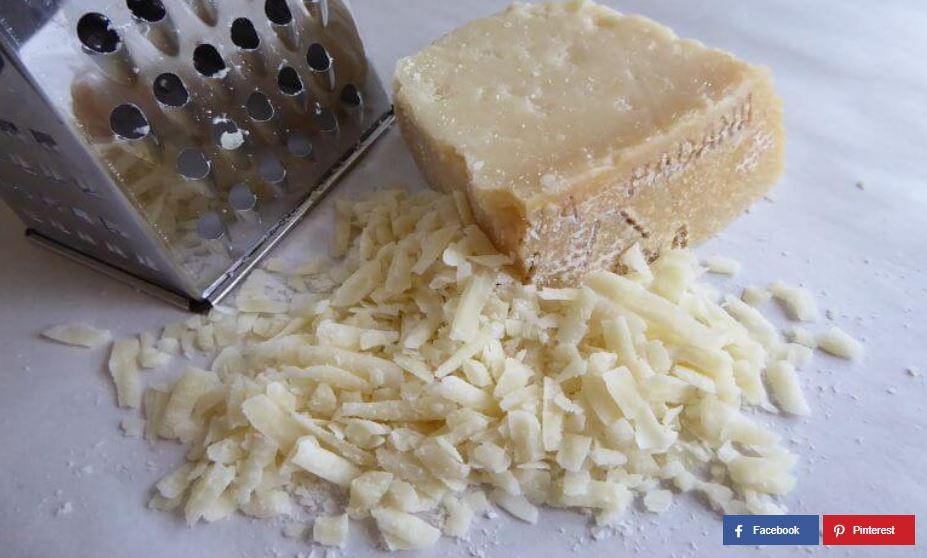 Dieses virale Video zeigt, dass wir Käse immer falsch gerieben haben.