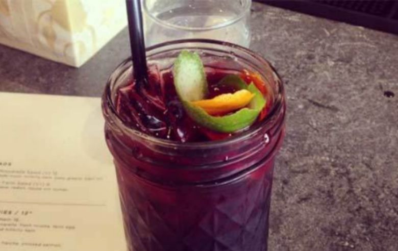 Sangria ist Geschichte! Das hier ist das neue Sommergetränk für 2018!