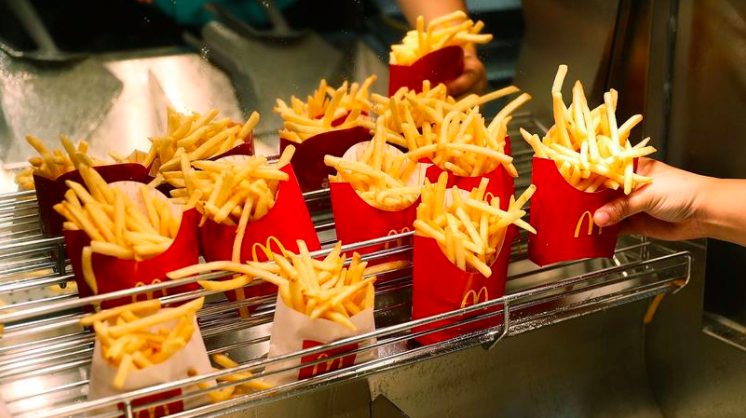 Genie: Darum sollte man bei McDonald's immer nach dem Beleg fragen!