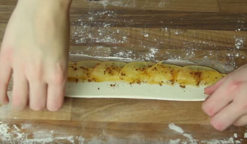 Blätterteig Muffins falten
