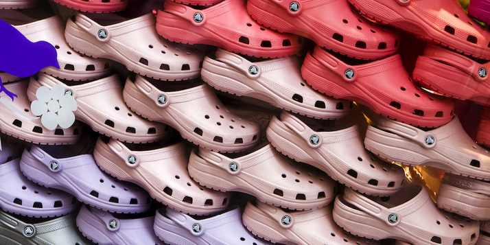 Häh? Den bekannten Crocs wurde dieses Make-over verpasst, nicht wieder zuerkennen!