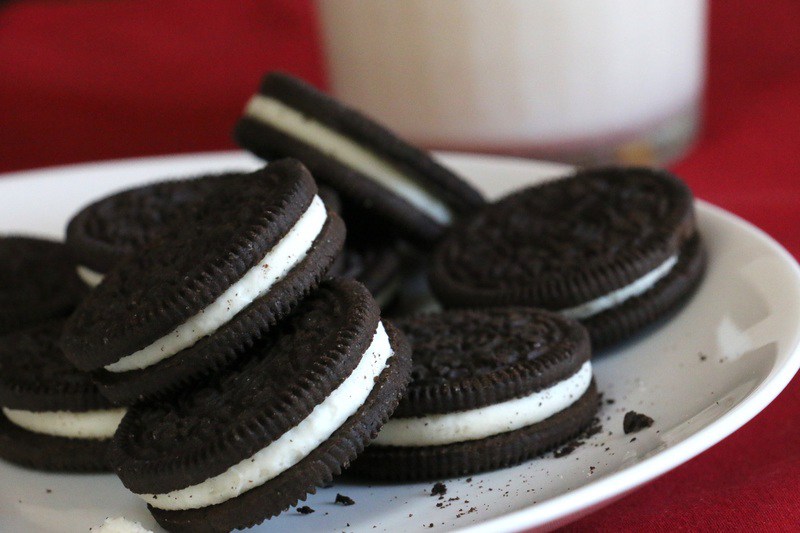 So backst du die beliebten Oreo ® Kekse selber zu Hause!