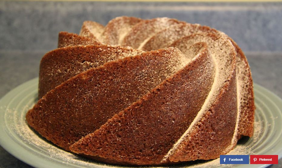 Rezept: Vanillekuchen mit Eierlikör.