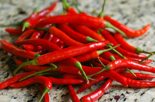 Wenn du das hier liest, wirst du sofort Chilis kaufen gehen, was für ein Wundermittel!