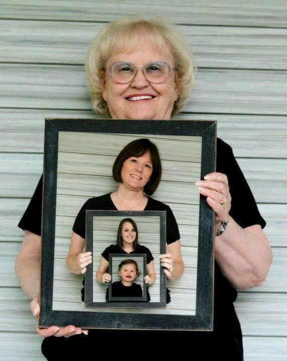 Diese wunderschöne Foto-Idee vereint Generationen von jung bis alt in ein herzerwärmendes Bild!