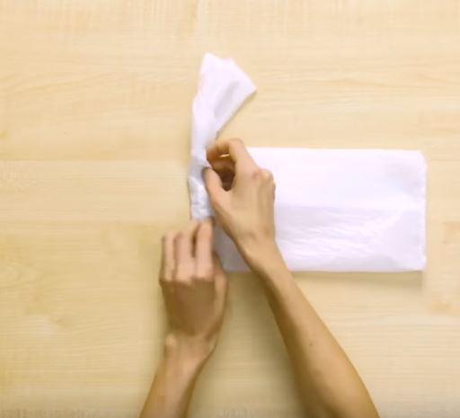 Plastiktüten Falttechnik 4
