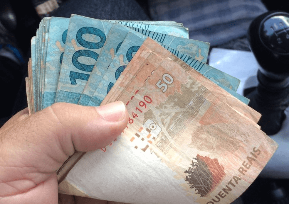 Três coisas que você nunca deve guardar em sua carteira