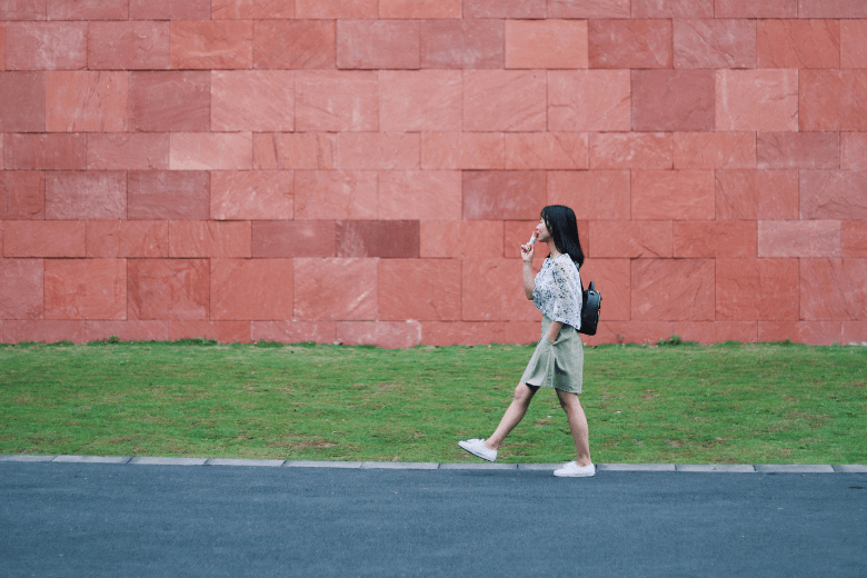 Uma longa caminhada ou um curto passeio? Qual é melhor para você?