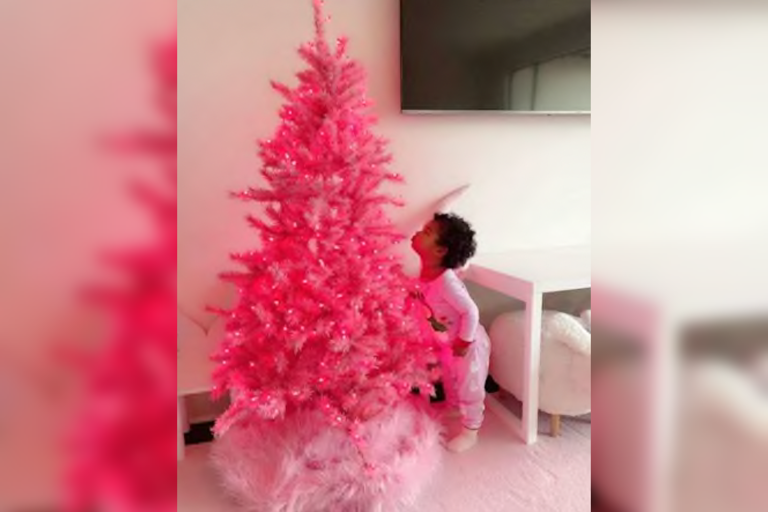 Je zult je ogen niet geloven wanneer je ziet hoe deze 29 beroemdheden Kerstmis vieren!