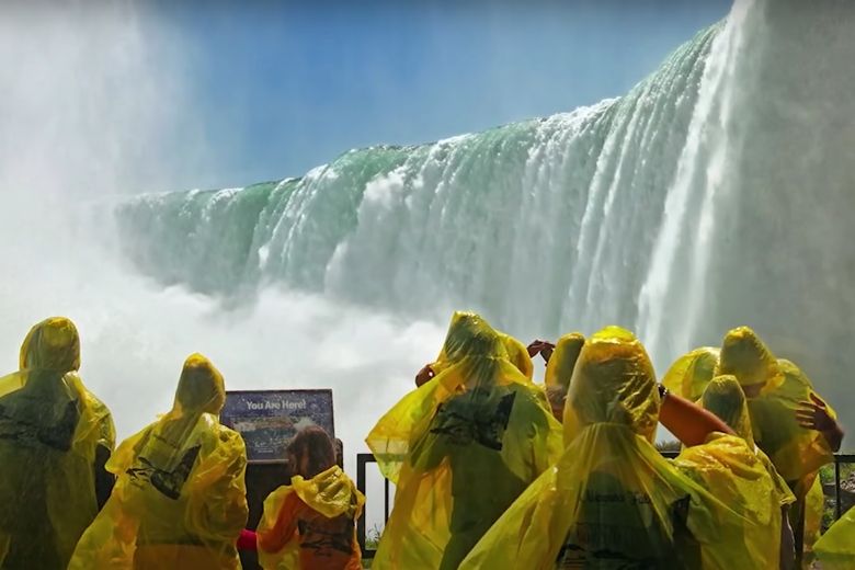 Incredibile scoperta dopo il prosciugamento delle cascate del Niagara nel 1969