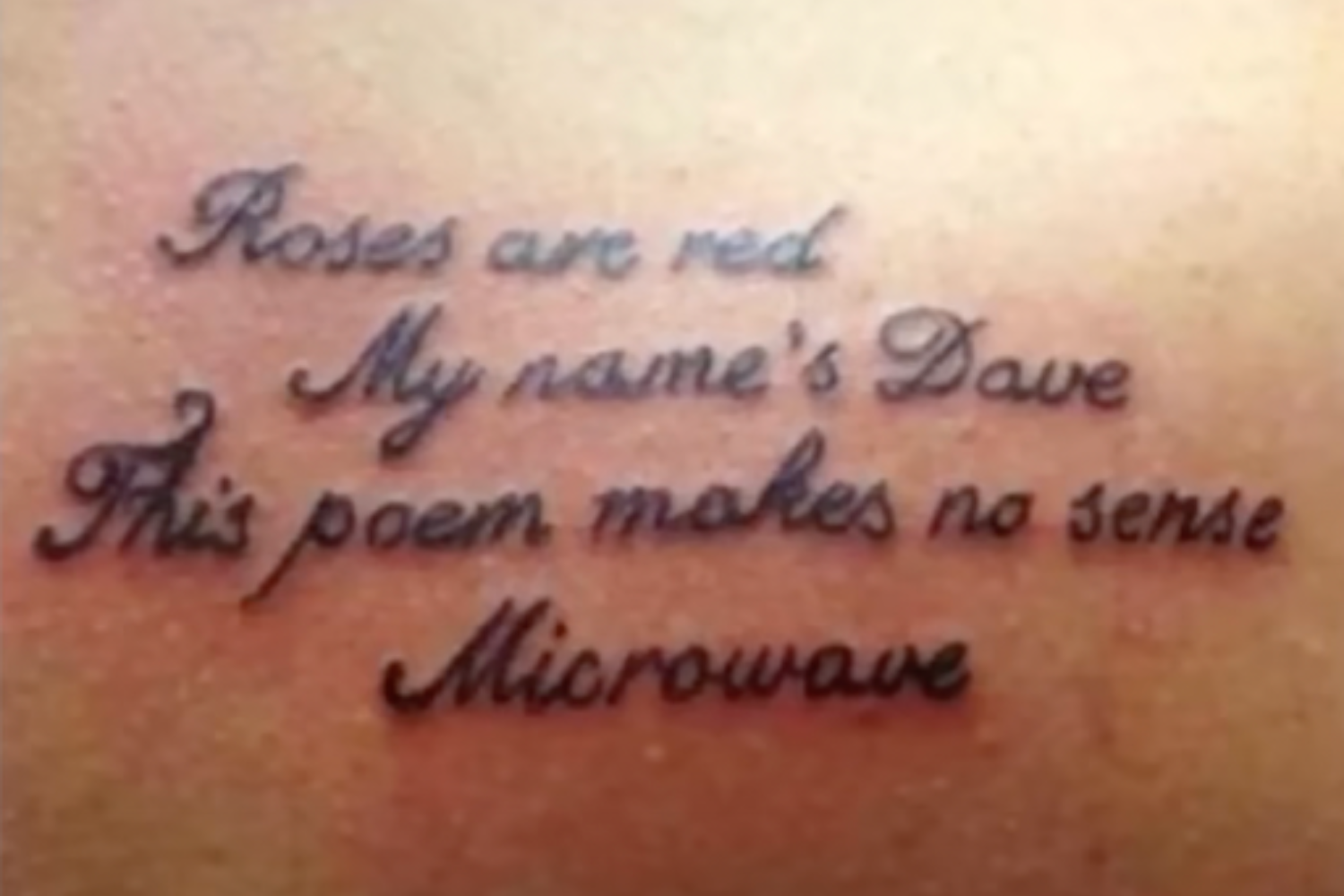 Estas são as 33 falhas de tatuagem mais absurdas de todos os tempos