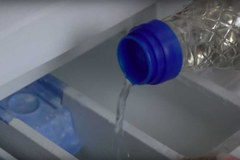 Estas são 8 dicas simples de limpeza usando apenas um pouco de vinagre! Incrível!