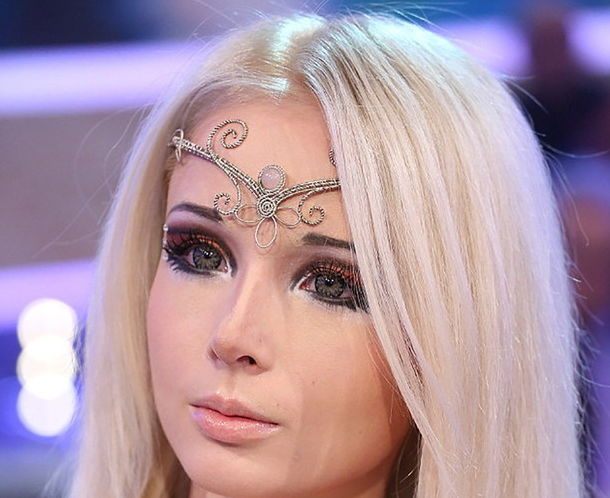 Dit is geen barbiepop, maar een echt mens…