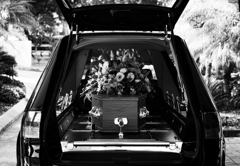 Louco: mulher descobre a verdadeira identidade do seu marido após 50 anos de casamento
