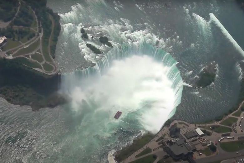 Incredibile scoperta dopo il prosciugamento delle cascate del Niagara nel 1969