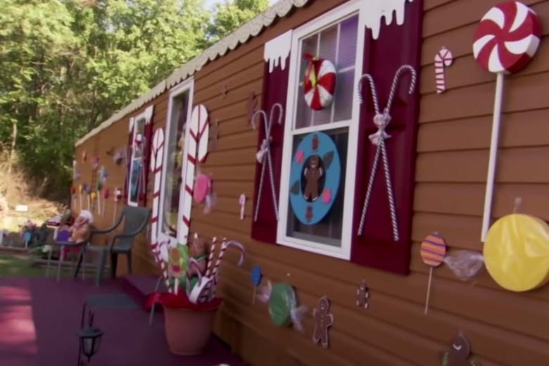Obsessie loopt uit de hand: vrouw wil wonen in huis van gingerbread