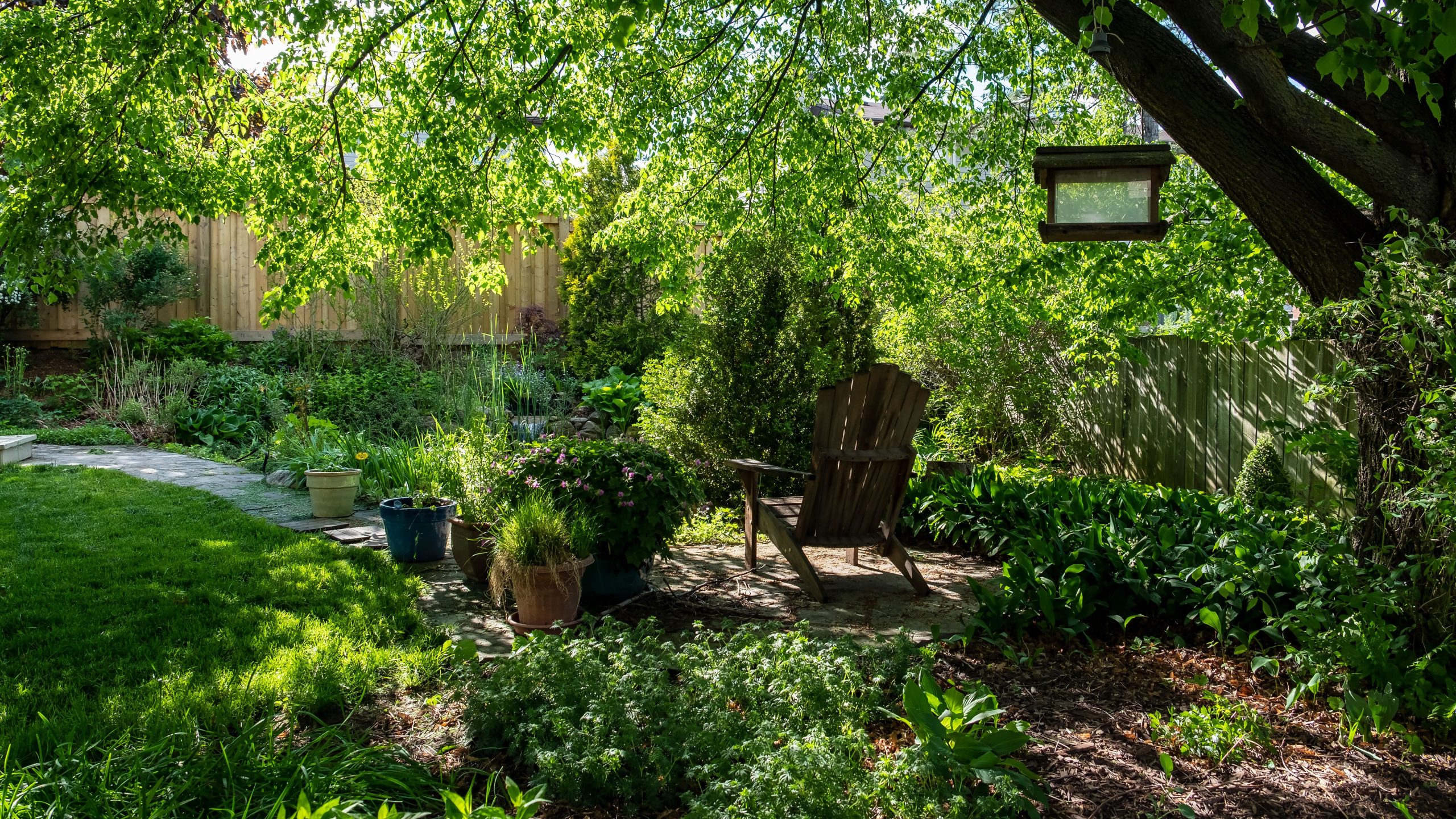 Our top 14 genius garden hacks that will save you a lot of money and time