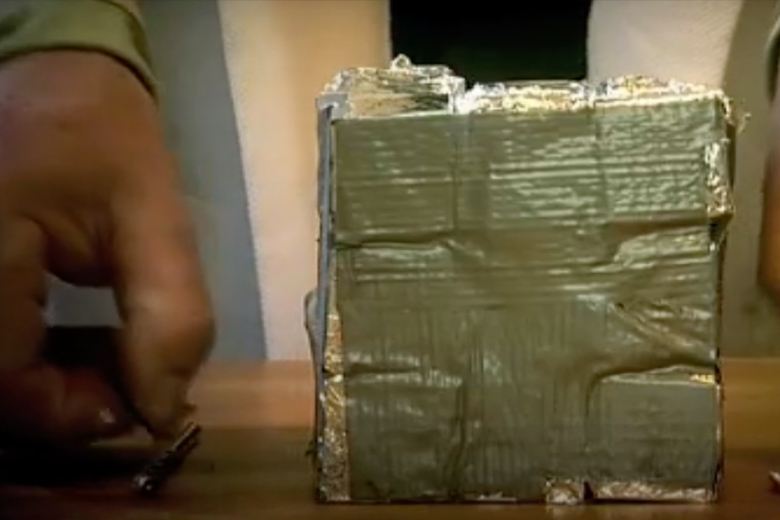 Boy Scout builds nuclear reactor in backyard and exposes 40,000 locals to radiation
