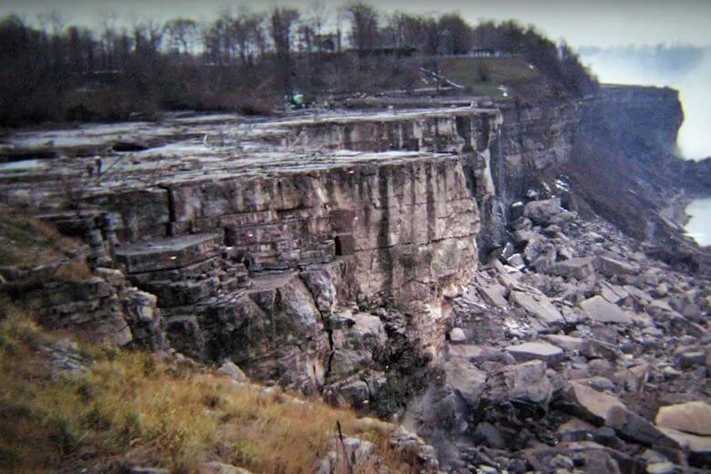 Niesamowite odkrycie dokonane po osuszeniu wodospadu Niagara w 1969 roku