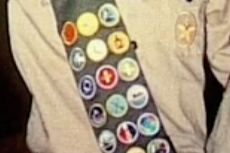 Boy Scout builds nuclear reactor in backyard and exposes 40,000 locals to radiation
