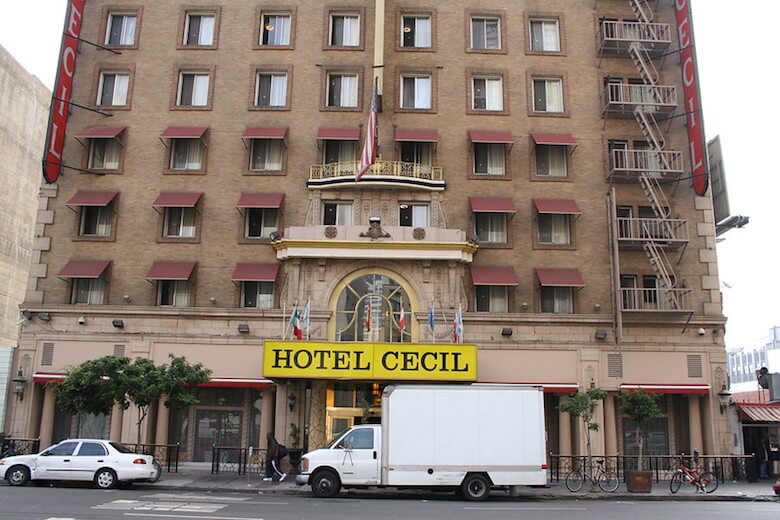 Omicidio, corpi e attività paranormali: Benvenuti all'Hotel Cecil
