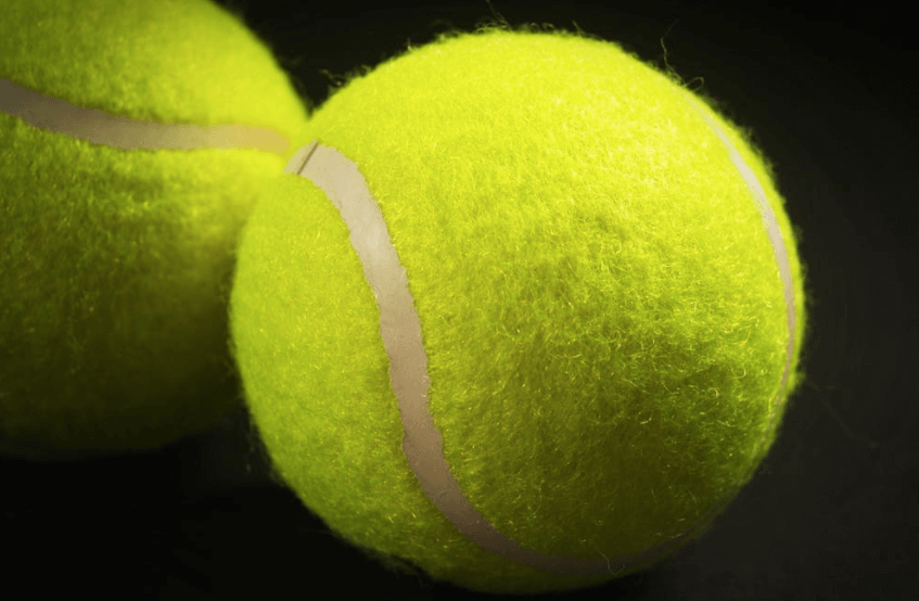 Hai dolori al collo o alle spalle? Prendi una pallina da tennis!