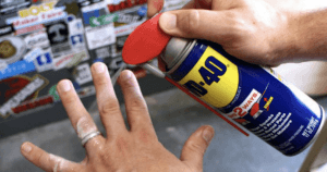 Ecco 20 modi poco conosciuti in cui WD-40 può cambiare la vita di una persona