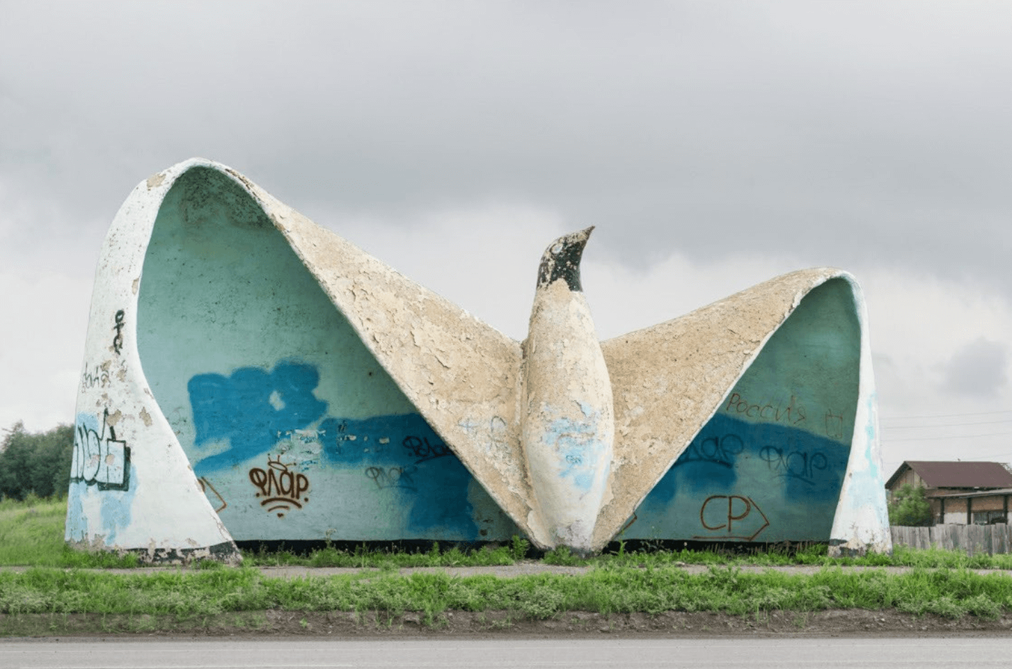 Guarda queste pensiline degli autobus in Russia, ti sorprenderanno!