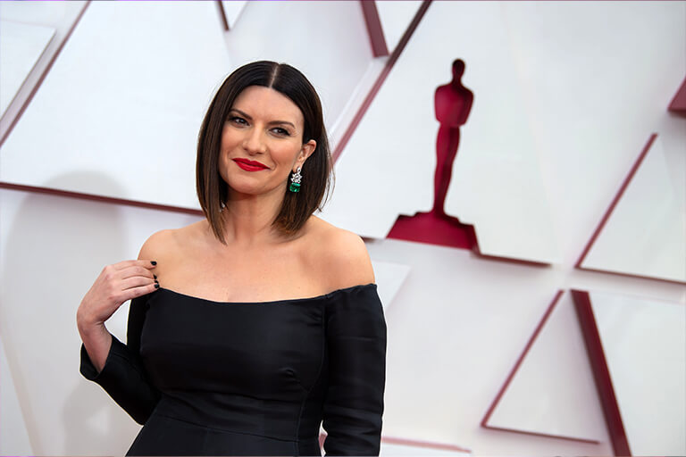 Ecco che aspetto ha la bellissima sorella di Laura Pausini