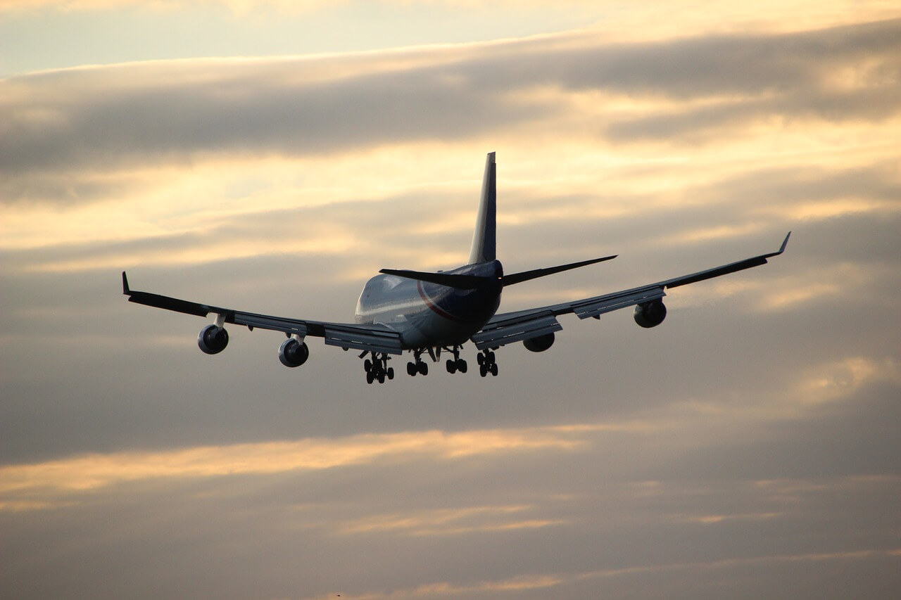 Laat die vliegreis maar zitten: vliegtuigmaatschappij Finnair weegt haar passagiers voor het boarden