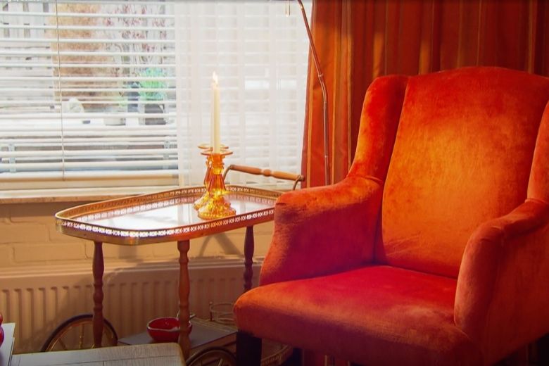 Paleis voor een prikkie oranje interieur 