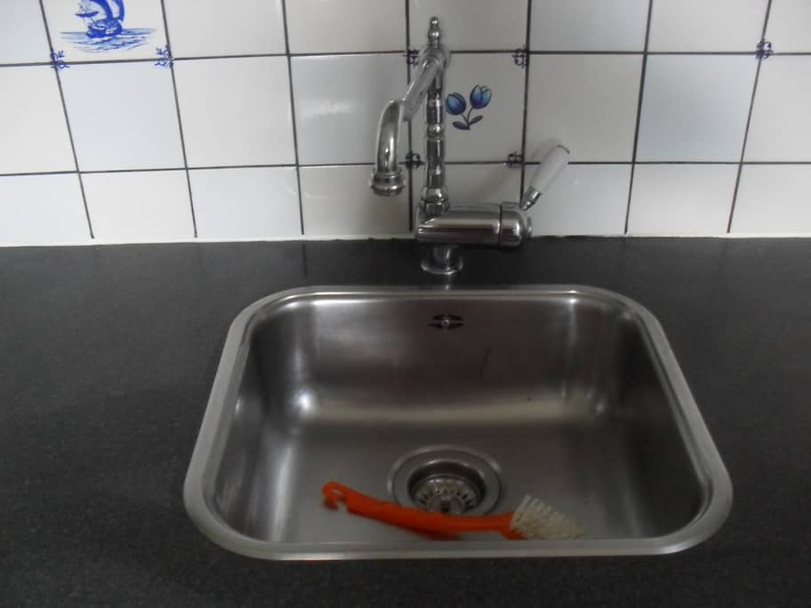 Verklaar de oorlog aan roest in je gootsteen... met deze slimme trucs is dat probleem voorgoed opgelost!