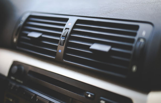Vijf fouten die iedereen maakt met de airco in de auto