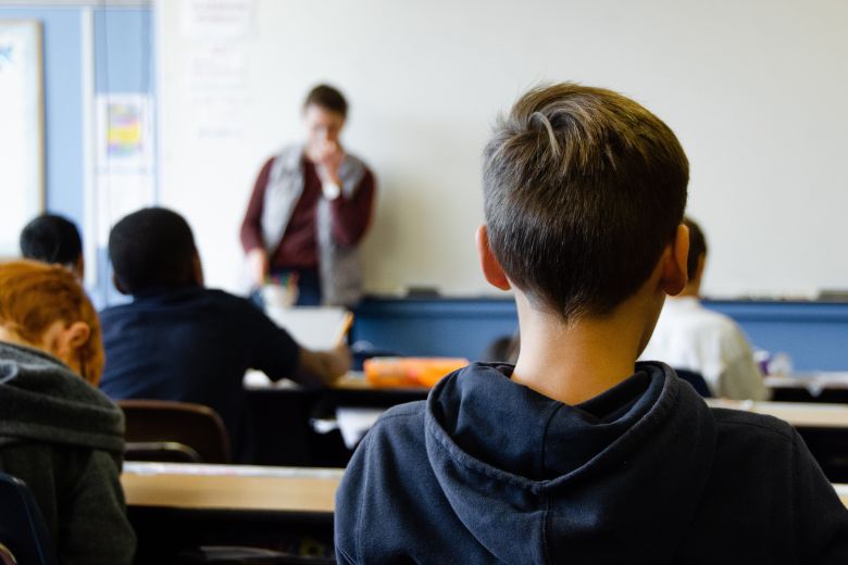 Veel kinderen met lege maag naar school, schaamte bij de ouders