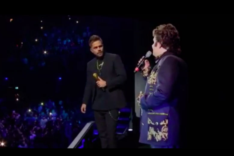 Kippenvelmoment: André Hazes zingt duet met zijn vader