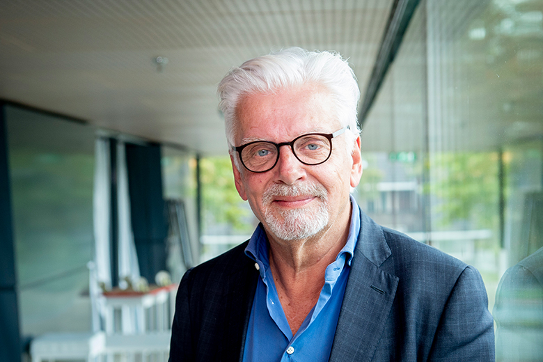Jan Slagter gaat op zwemles na ongeluk: 'Ik was best wel in paniek'