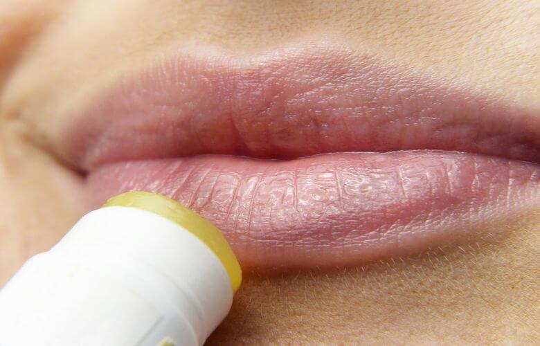 7 waarschuwingssignalen die lippen je vertellen over je gezondheid