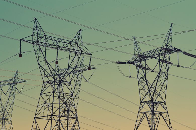 Waarom niet alleen gas, maar ook elektriciteit in prijs is gestegen