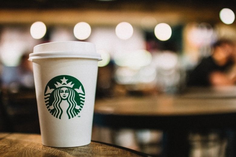 10 goedbedoelde gewoonten die Starbucks-medewerkers niet fijn vinden