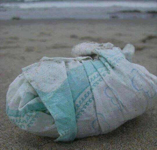 Briljant! Dankzij deze hack worden je waardevolle spullen nooit meer gestolen op het strand