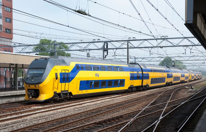 Vanaf vandaag hoef je je ov-chipkaart niet meer op te laden dankzij deze wijziging