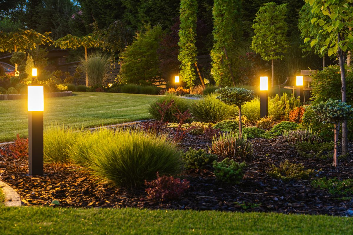 Tips bij het aanleggen van verlichting in een tuin?