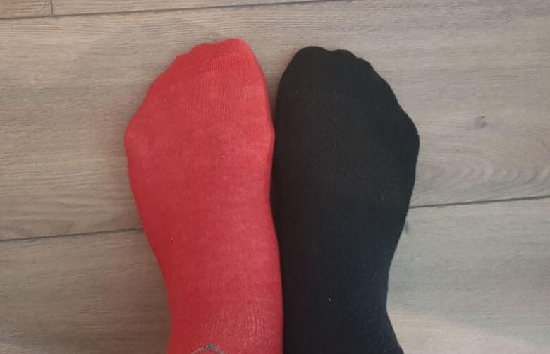 Dít is waarom je voortaan twee verschillende kleuren sokken moet dragen